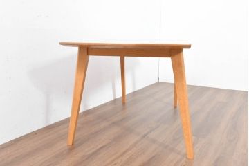 中古　希少な廃番品　IDEE(イデー)　ARC(アーク)　ナチュラルモダンな空間を演出するダイニングテーブル(4人掛け、6人掛け、食卓、4人用、6人用)(R-083751)
