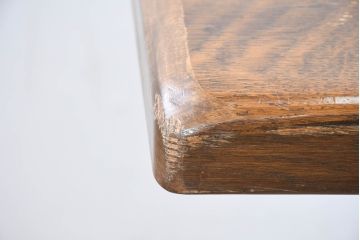 中古　希少な廃番品　葉山ガーデン取り扱い　オーク材　アンティーク調　大振りサイズの重厚な佇まいが魅力のリフェクトリーテーブル(ダイニングテーブル、食卓、4人掛け、6人掛け、4人用、6人用)(R-083752)