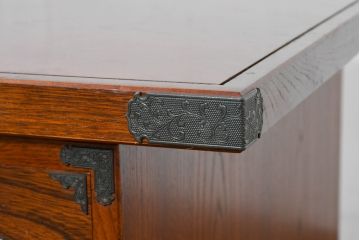 中古　美品　民芸家具　様々な使い方ができる!左右入れ替え可能な組み立て式両袖机(文机、座卓、座机、ローテーブル、作業台、ワークデスク、在宅ワーク、在宅用)(R-083753)