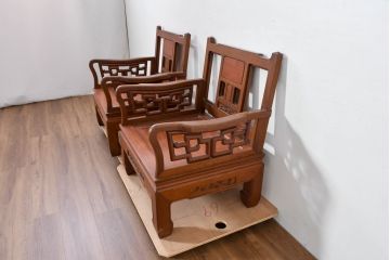 中国ビンテージ　花梨(カリン)材　重厚な佇まいが存在感を放つチェア2脚セット(アームチェア、ダイニングチェア、板座チェア、椅子、イス、1P、1人掛け、一人掛けソファ、ヴィンテージ、バラ売り可能)(R-083755)