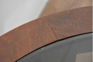 中国ビンテージ　花梨(カリン)材　洗練されたデザインが空間のアクセントになるガラストップローテーブル(丸テーブル、センターテーブル、リビングテーブル、ヴィンテージ)(R-083756)