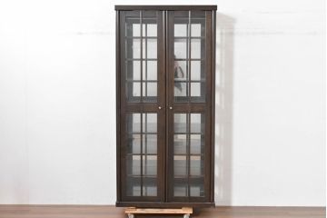 中古　美品　高級品　モリシゲ(MORISHIGE/森繁)　落ち着きのある和モダンデザインが魅力的な三面ガラスキャビネット(ガラスケース、ショーケース、収納棚、戸棚、飾り棚、陳列棚、店舗什器)(定価約70万円)(R-083757)
