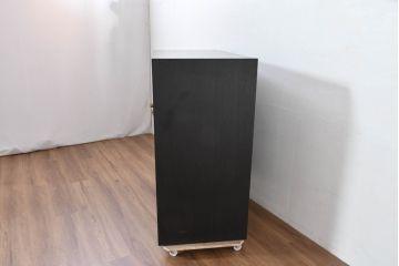 中古　高級品　奥行リサイズ可(有料)　IDC大塚家具取り扱い　ベーカー社(BAKER)　シノワズリデザインのモダンなテレビキャビネット(サイドキャビネット、AVボード、テレビボード、サイドボード、収納棚、戸棚)(定価約95万円)(R-083758)