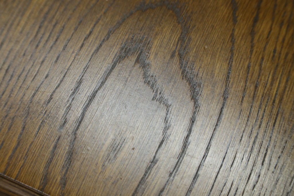 中古　美品　オーク材　小振りなサイズが使いやすい!ダッチカントリースタイルのサイドチェスト　(R-083759)