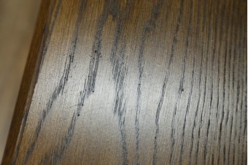 中古　美品　オーク材　小振りなサイズが使いやすい!ダッチカントリースタイルのサイドチェスト　(R-083759)