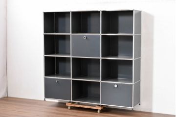 中古　美品　スイス　USMハラー(USM Haller)　洗練されたデザインで収納と美観を両立させるオープンラック(キャビネット、収納棚、飾り棚、陳列棚、店舗什器)(定価約60万円)(R-083761)