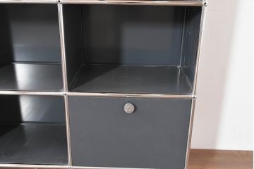 中古　美品　スイス　USMハラー(USM Haller)　洗練されたデザインで収納と美観を両立させるオープンラック(キャビネット、収納棚、飾り棚、陳列棚、店舗什器)(定価約60万円)(R-083761)