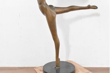 イタリアビンテージ　風を感じる優雅な舞が美しいブロンズ像(置物、オブジェ、女性像、ディスプレイ、ヴィンテージ)(定価約50万円)(R-083762)