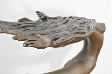 イタリアビンテージ　風を感じる優雅な舞が美しいブロンズ像(置物、オブジェ、女性像、ディスプレイ、ヴィンテージ)(定価約50万円)(R-083762)