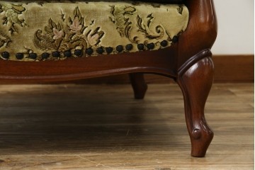 中古　美品　maruni(マルニ木工)　マキシマムシリーズ　エレガントさとクラシカルな雰囲気を兼ね備えたアームソファとオットマンセット(1人掛けソファ、一人掛けソファ、1Pソファ、フットスツール、椅子、イス)(定価約30万円)(R-083766)