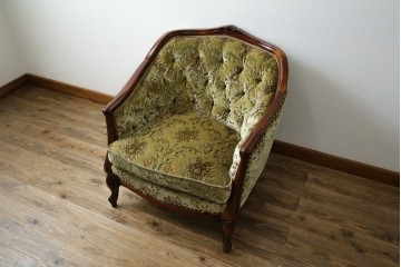 中古　美品　maruni(マルニ木工)　マキシマムシリーズ　エレガントさとクラシカルな雰囲気を兼ね備えたアームソファとオットマンセット(1人掛けソファ、一人掛けソファ、1Pソファ、フットスツール、椅子、イス)(定価約30万円)(R-083766)