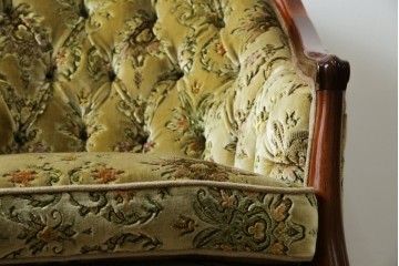 中古　美品　maruni(マルニ木工)　マキシマムシリーズ　エレガントさとクラシカルな雰囲気を兼ね備えたアームソファとオットマンセット(1人掛けソファ、一人掛けソファ、1Pソファ、フットスツール、椅子、イス)(定価約30万円)(R-083766)