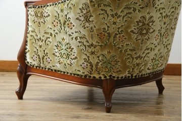 中古　美品　maruni(マルニ木工)　マキシマムシリーズ　エレガントさとクラシカルな雰囲気を兼ね備えたアームソファとオットマンセット(1人掛けソファ、一人掛けソファ、1Pソファ、フットスツール、椅子、イス)(定価約30万円)(R-083766)