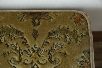 中古　美品　maruni(マルニ木工)　マキシマムシリーズ　エレガントさとクラシカルな雰囲気を兼ね備えたアームソファとオットマンセット(1人掛けソファ、一人掛けソファ、1Pソファ、フットスツール、椅子、イス)(定価約30万円)(R-083766)