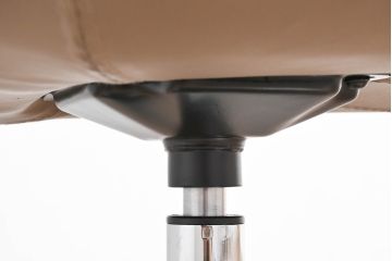 中古　未使用　展示品　B&B イタリア(Italia)　メトロポリタン(Metropolitan)　リプロダクト　上質な空間づくりにぴったりのエアロラウンジチェア(アームチェア、回転椅子、回転イス、1人掛け、一人掛け)(R-083771)