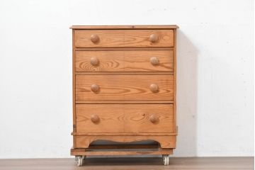 フランスアンティーク　パイン材　カントリースタイルのお部屋におすすめ!木のぬくもり溢れるサイドチェスト(引き出し)(R-083775)