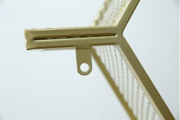 中古　展示品　美品　高級輸入家具　コティル(kotile)　六角形のハニカム構造がお洒落!アートのようにディスプレイできるハニカムメタルシェルフ(飾り棚、陳列棚、オープンラック、オープンシェルフ)(定価約28万円)(R-083779)