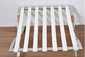 中古　イタリアビンテージ　リプロダクト品　本革　モダンな寛ぎ空間を演出するバルセロナチェアとオットマンのセット(バルセロナスツール、1人掛けソファ、椅子、イス、ヴィンテージ)(当時25万円で購入)(R-083780)