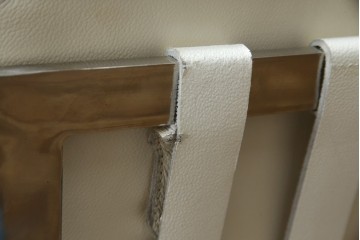 イタリアビンテージ　リプロダクト品　本革　モダンな寛ぎ空間を演出するバルセロナチェアとオットマンのセット(バルセロナスツール、1人掛けソファ、椅子、イス、ヴィンテージ)(当時25万円で購入)(R-083780)