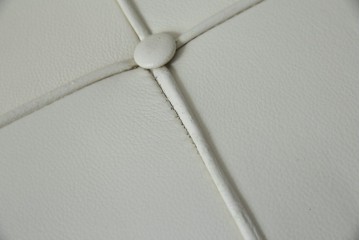 イタリアビンテージ　リプロダクト品　本革　モダンな寛ぎ空間を演出するバルセロナチェアとオットマンのセット(バルセロナスツール、1人掛けソファ、椅子、イス、ヴィンテージ)(当時25万円で購入)(R-083780)