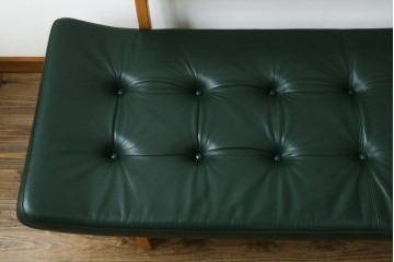 中古　カンディハウス(CONDE HOUSE)　アルプ(ALP)　本革　シンプルで美しい北欧モダンデザインの2人掛けソファ　定価約42万円　(R-083782)