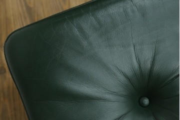 中古　カンディハウス(CONDE HOUSE)　アルプ(ALP)　本革　シンプルで美しい北欧モダンデザインの2人掛けソファ　定価約42万円　(R-083782)