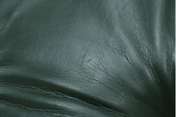 中古　カンディハウス(CONDE HOUSE)　アルプ(ALP)　本革　シンプルで美しい北欧モダンデザインの2人掛けソファ　定価約42万円　(R-083782)