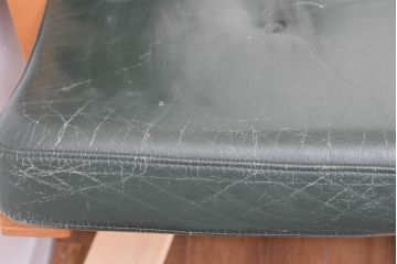 中古　カンディハウス(CONDE HOUSE)　アルプ(ALP)　本革　シンプルで美しい北欧モダンデザインの2人掛けソファ(ダイニングソファ、レザーソファ、2P、二人掛け、2人掛け)(定価約42万円)(R-083782)