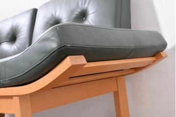 中古　カンディハウス(CONDE HOUSE)　アルプ(ALP)　本革　シンプルで美しい北欧モダンデザインの2人掛けソファ(ダイニングソファ、レザーソファ、2P、二人掛け、2人掛け)(定価約42万円)(R-083782)