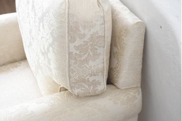 中古　展示品　美品　イギリス　英国高級家具ブランド　Art forma(アートフォーマ)　優雅なひとときを演出する1人掛けソファとオットマンセット(アームソファ、一人掛けソファ、1Pソファ、アームソファ、フットスツール、椅子、イス、英国)(定価約40万円)(R-083785)