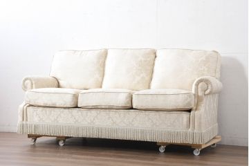 中古　展示品　美品　イギリス　英国高級家具ブランド　Art forma(アートフォーマ)　優雅なひとときを演出する3人掛けソファ(トリプルソファ、三人掛け、3P、英国)(定価約55万円)(R-083786)