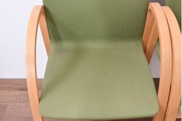 中古　arflex(アルフレックス)　FK　優しい色合いがナチュラルな印象を与えるアームチェア4脚セット(ダイニングチェア、椅子、イス、バラ売り可能)(現行定価約374000円)(R-083788)