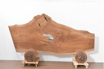和製アンティーク　特大!!　重厚　杢目の良い総欅(ケヤキ)材一枚板　自然の風合いを活かした温かみあるデザインが魅力の衝立て(パーテーション、つい立て、衝い立て、間仕切り)(R-083790)