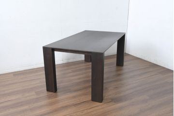中古　展示品　美品　arflex(アルフレックス)　REKTA(レクタ)　シンプルでスタイリッシュなデザインがかっこいいダイニングテーブル(4人掛け、6人掛け、作業台、食卓、4人用、6人用)(定価約39万円)(R-083791)