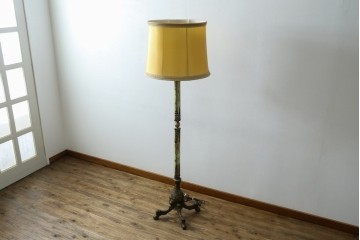 イタリアビンテージ　高級イタリア輸入品　ONYX ART　クラシカルエレガント　大理石ポールと美しい真鍮細工のフロアスタンド　(R-083792)