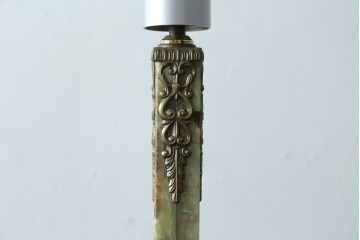 イタリアビンテージ　高級イタリア輸入品　ONYX ART　クラシカルエレガント　大理石ポールと美しい真鍮細工のフロアスタンド　(R-083792)