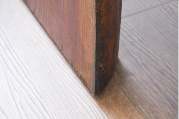 《再塗装費込み(片面のみ)》　和製ヴィンテージ　杢目の美しさが魅力の欅材一枚板　(R-083794)