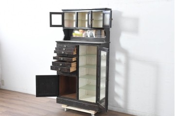 和製アンティーク　ペイント仕上げ限定　見せる収納・隠す収納!インテリアを楽しめるデンタルキャビネット　(R-083800)