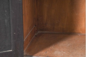 和製アンティーク　ペイント仕上げ限定　見せる収納・隠す収納!インテリアを楽しめるデンタルキャビネット　(R-083800)