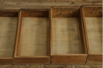 和製アンティーク　レトロな雰囲気が魅力の両袖机　(R-083801)