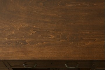 和製アンティーク　レトロな雰囲気が魅力の両袖机　(R-083801)