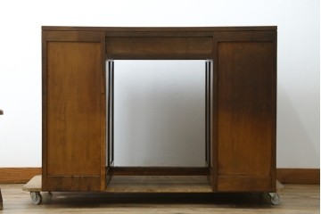 和製アンティーク　レトロな雰囲気が魅力の両袖机　(R-083801)