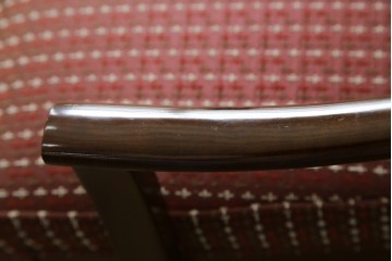 中古　美品　maruni(マルニ木工)　地中海シリーズ　あらゆるシーンに気品を添える逸品のカンヌアームチェア　定価約10万円　(R-083802)