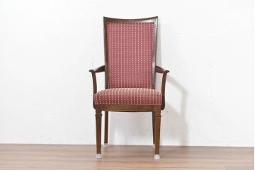 中古　美品　maruni(マルニ木工)　地中海ロイヤルシリーズ(ROYAL)　あらゆるシーンに気品を添える逸品のカンヌアームチェア(ダイニングチェア、椅子、イス)(定価約10万円)(R-083802)