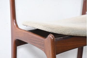 デンマークビンテージ　ローズウッド材　エリックバック(Erik Buch)　モデル49　美しい木目が魅力的なダイニングチェア2脚セット(椅子、イス、北欧、ヴィンテージ、バラ売り可能)(R-083804)