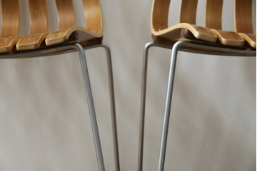 ノルウェービンテージ　名作　Hans Bruttrud(ハンス・ブラットルゥ)デザイン　スカンディアジュニア(Scandia Junior)　スタッキングチェア2脚セット(アームレスチェア、ダイニングチェア、椅子、イス、北欧ヴィンテージ、バラ売り可能)(R-083805)