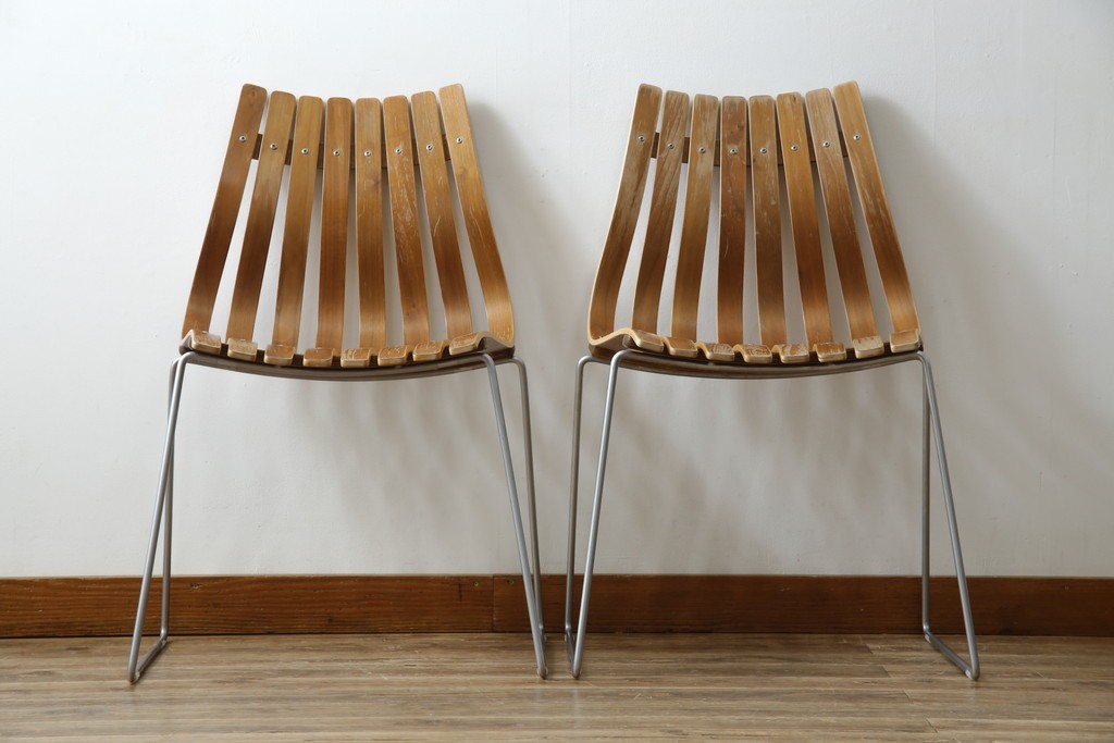 ノルウェービンテージ　名作　Hans Bruttrud(ハンス・ブラットルゥ)デザイン　スカンディアジュニア(Scandia Junior)　スタッキングチェア2脚セット(アームレスチェア、ダイニングチェア、椅子、イス、北欧ヴィンテージ、バラ売り可能)(R-083805)