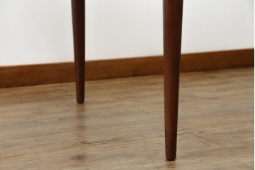 デンマークビンテージ　美品　Kai Kristiansen(カイ・クリスチャンセン)　ローズウッド材の上品な色合いが魅力のダイニングテーブル　(R-083806)