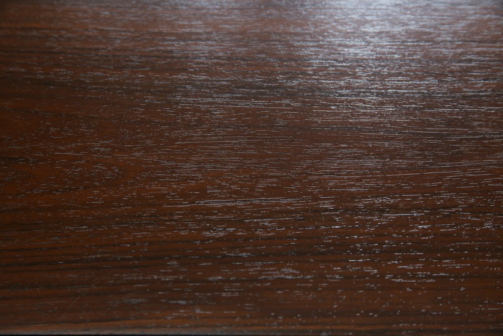 デンマークビンテージ　美品　Kai Kristiansen(カイ・クリスチャンセン)　ローズウッド材の上品な色合いが魅力のダイニングテーブル　(R-083806)