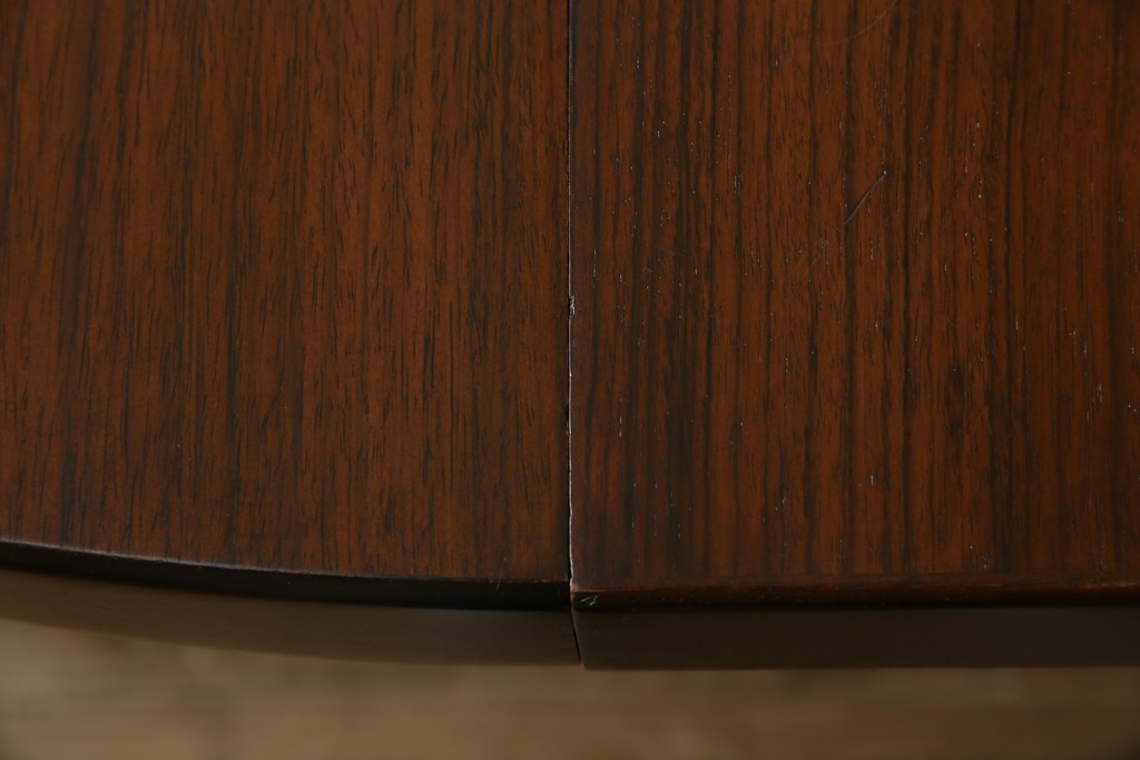 デンマークビンテージ　美品　Kai Kristiansen(カイ・クリスチャンセン)　ローズウッド材の上品な色合いが魅力のダイニングテーブル　(R-083806)